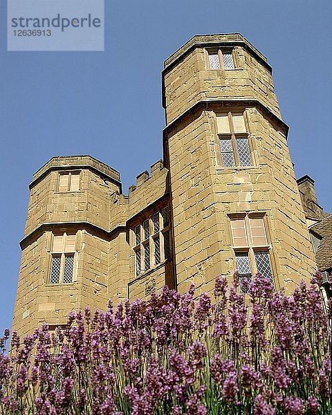 Torhaus der Burg Kenilworth  Warwickshire  2004. Künstler: Unbekannt.