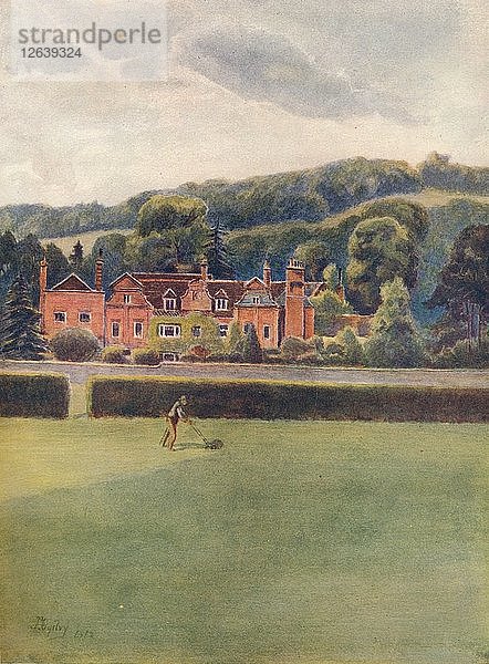 Das alte Haus  Mickelham  1913  (1914). Künstler: James S. Ogilvy.