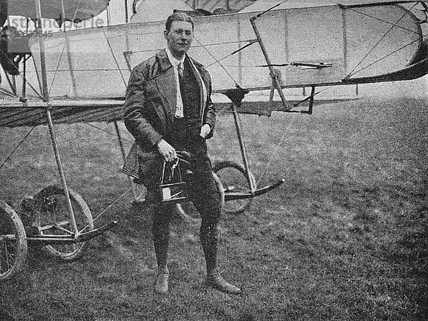 Gordon Bell  der mehr verschiedene Typen flog als jeder andere Pilot seiner Zeit  1913 (1934). Künstler: Flug Foto.