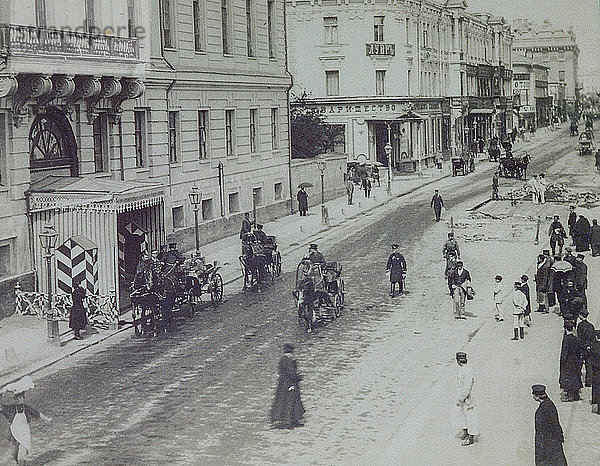 Twerskaja-Straße in Moskau  1880er Jahre.
