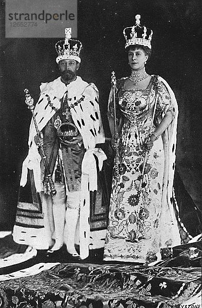 Im Frühjahr 1910 starb König Edward VII.  im März 1911 wurde König Georg V. gekrönt  1911  (1945). Künstler: Unbekannt.