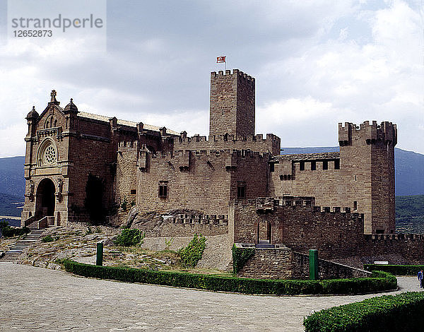 Burg Javier  Geburtsort des Heiligen Franz Xaver  des Schutzpatrons von Navarra.