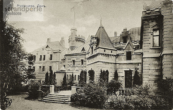 Herrenhaus auf dem Gut Muromtsevo  nach 1904.