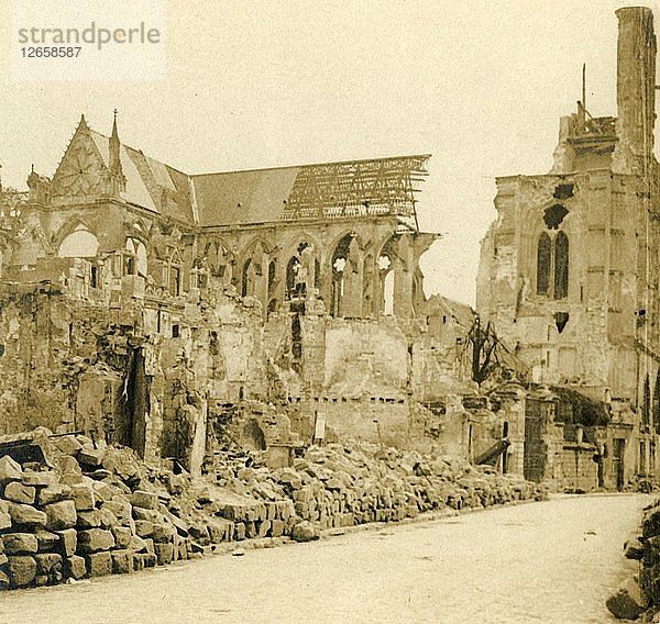 Kathedrale von Soissons  Soissons  Nordfrankreich  ca. 1914-c1918. Künstler: Unbekannt.