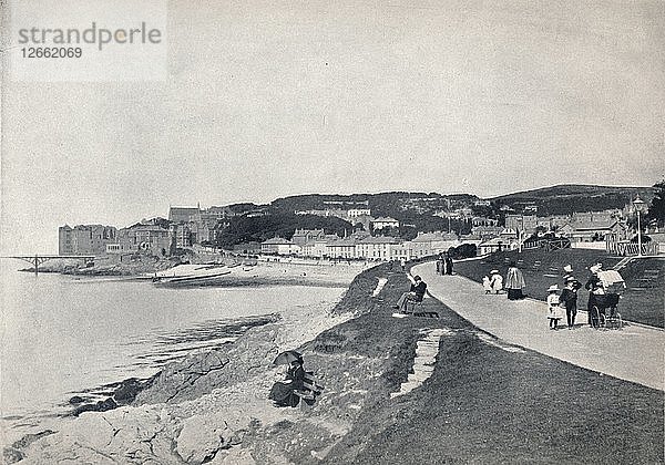 Clevedon - Der grüne Strand  1895. Künstler: Unbekannt.