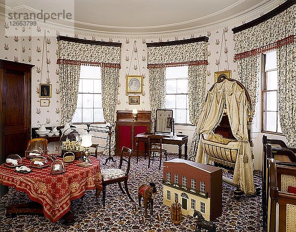 Schlafzimmer des Kinderzimmers  Osborne House  ca. 1990-2010. Künstler: Nigel Corrie.