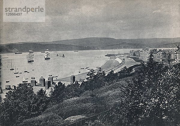 Exmouth - Blick auf den Strand und das gegenüberliegende Ufer  1895. Künstler: Unbekannt.