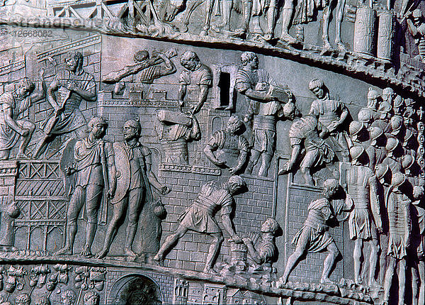Trajansäule  Relief mit der Darstellung des Baus eines römischen Lagers  Detail.