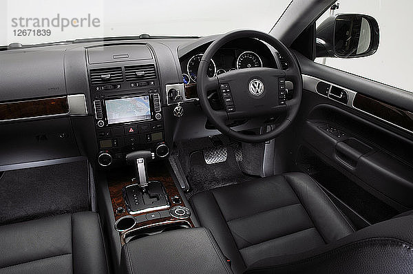 2009 Volkswagen Touareg V6 Tdi Künstler: Unbekannt.