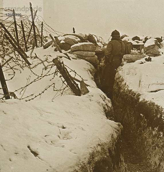 Schützengräben im Schnee  Elsass  Ostfrankreich  ca. 1914-c1918. Künstler: Unbekannt.