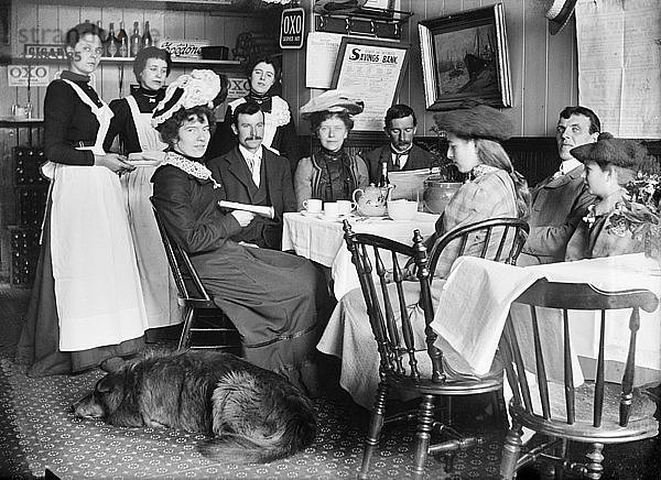Woods Restaurant  Berwick-upon-Tweed  Northumberland  1902. Künstler: Unbekannt.