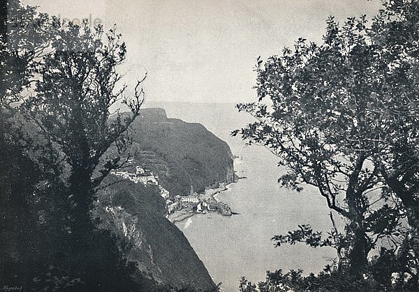 Clovelly - Blick vom Hobby Drive  1895. Künstler: Unbekannt.