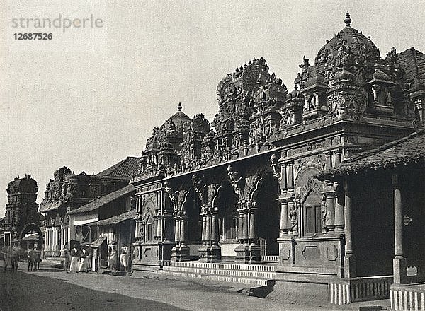 Neuer Hindutempel Pithat  Colombo  1926. Künstler: Unbekannt.