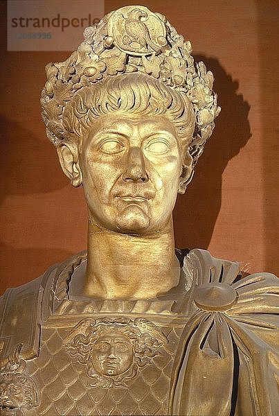 Büste des römischen Kaisers Nero (54-68 n. Chr.) mit Krone und Brustpanzer  1. Jahrhundert. Künstler: Unbekannt.