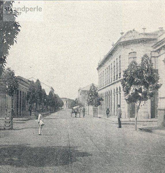 Rua da Aurora  1895. Künstler: Oscar Ernheim.