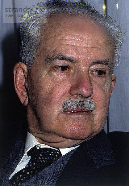 Julio Caro Baroja (1914-1995)  spanischer Ethnologe  Porträt von 1990.