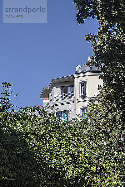 Frankreich  Paris  Belleville  20. Arrondissement  Gebäude mit Blick auf den Belleville Parc