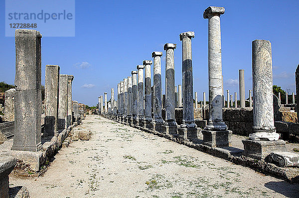 Türkei  Provinz Antalya  Aksu  archäologische Stätte von Perge oder Perga  die Agora