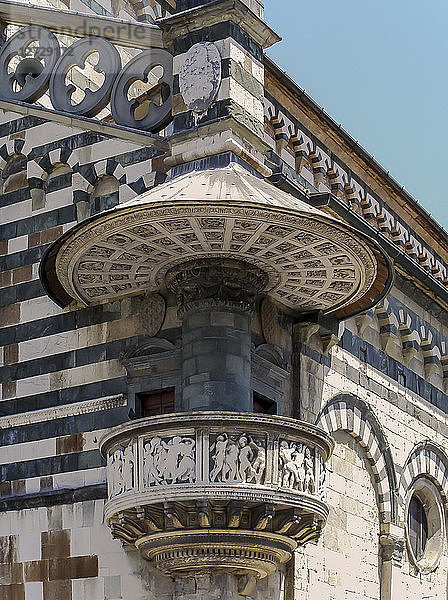 Italien  Toskana  Florenz  Dom von Prato  Cattedrale di Santo Stefano  runde Kanzel
