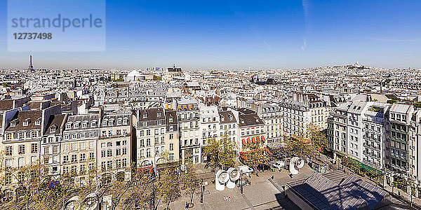 France  Paris  Place Georges-Pompidou