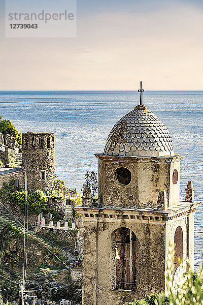 Italy  Liguria  Cinque Terre  Vernazza  towers and Ligurian Sea