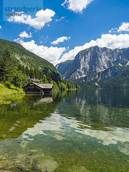 Austria  Styria  Altaussee  boathouse at Altausseer See with Trisselwand at in the background