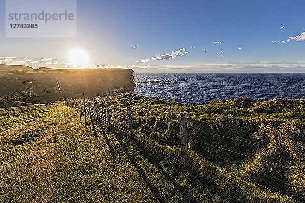 UK  Scotland  Caithness  Coast of Duncansby Head at sunset