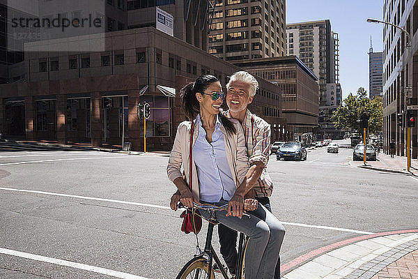 Mature couple meeting in the city