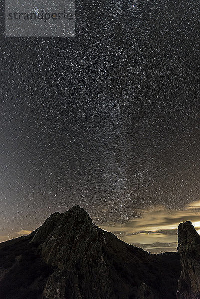 Spain  Extremadura  Parque Nacional de Monfrague  Salto del Gitano  Astrohoto with Milky Way and Zodiacal Light