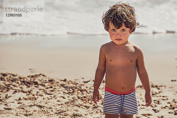 Kleinkind am Strand