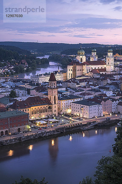 Germany  Bavaria  Passau  city view in the evening