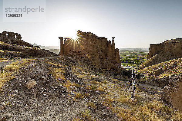 Iran  Zanjan Province  Mah Neshan  Behestan Castle