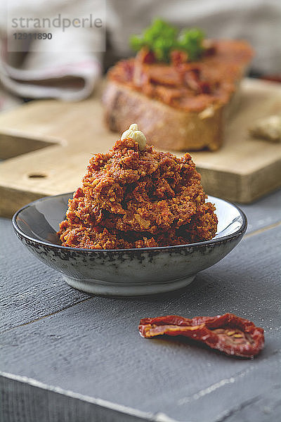 Spread vegan  with dried tomato and cashew nuts  rye bread