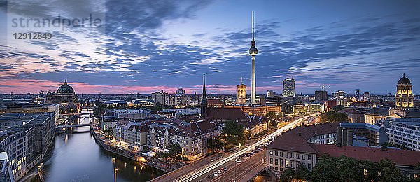 Germany  Berlin  elevated city view at morning twilight