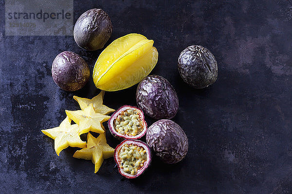 Starfruit and passion fruits