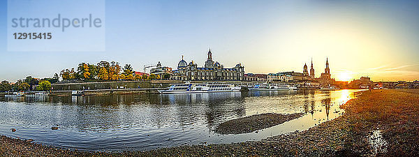 Germany  Saxony  Dresden  city view and Elbe river during sunset  panorama