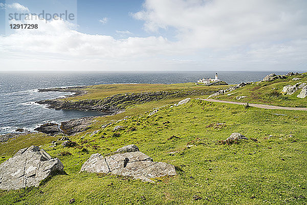 UK  Scotland  Isle of Skye  lighthouse at Neist Point