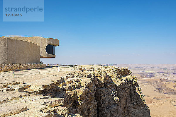Außenansicht des Besucherzentrums am Makhtesh Ramon-Krater in der Negev-Wüste  Mitzpe Ramon  Südlicher Bezirk  Israel