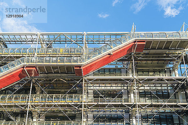 Außenansicht des Pompidou Centers  Paris  Frankreich