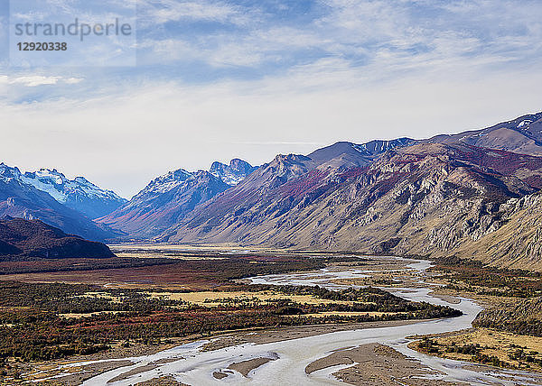 Fluss Las Vueltas  Blick von oben  Nationalpark Los Glaciares  UNESCO-Weltkulturerbe  Provinz Santa Cruz  Patagonien  Argentinien  Südamerika