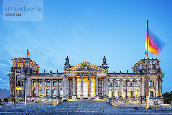 Der Reichstag  Berlin  Deutschland  Europa