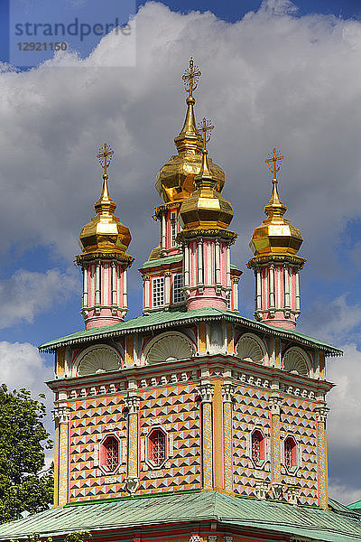 Kirche St. Johannes der Täufer  Dreifaltigkeitskloster St. Sergius  UNESCO-Weltkulturerbe  Sergiev Posad  Russland  Europa