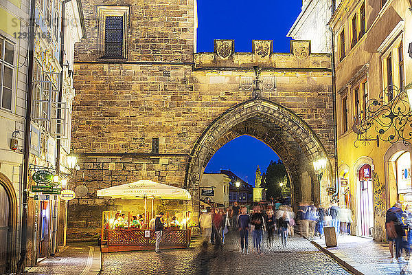 Altstadtmauern  Prag  UNESCO-Weltkulturerbe  Böhmen  Tschechische Republik