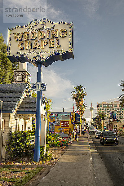 Graceland Hochzeitskapelle auf dem Las Vegas Boulevard  The Strip  Las Vegas  Nevada  Vereinigte Staaten von Amerika  Nord Amerika