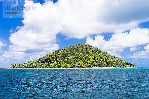 Blick auf die Petit-St-Vincent-Insel  St. Vincent und die Grenadinen  Kleine Antillen  Westindische Inseln  Inseln über dem Winde  Karibik  Mittelamerika