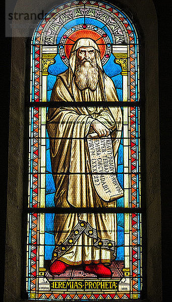 Frankreich  Gironde  Bordeaux  Stadtviertel Bastide  Glasfenster der Kirche Saint-Maria (19. Jahrhundert)  Prophet Jeremie