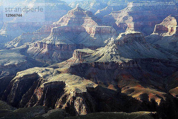 USA. Arizona. Grand Canyon. Yavapai Spitze. Grand Canyon Blick von Yavapai Point bei Sonnenuntergang.