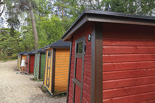 Europa  Finnland  Helsinki. Schären von Helsinki. Strandhütten auf Pihlajasaari