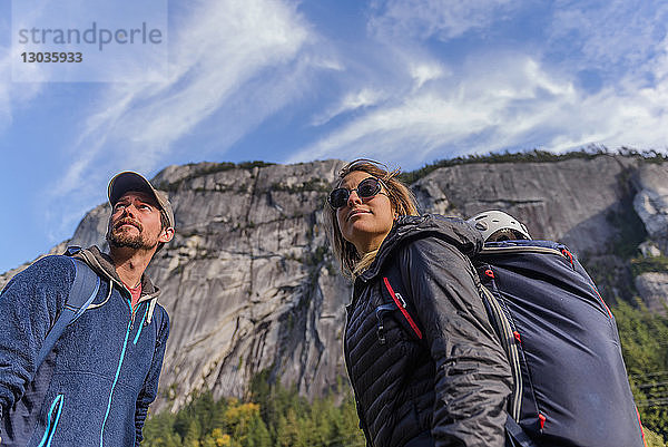 Bergsteigerpaar auf Malamute  Squamish  Kanada