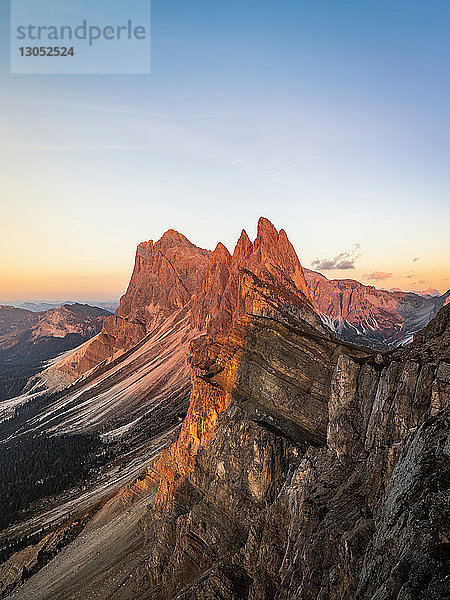 Blick in die Geislergruppe  Santa Cristina in Gröden  Dolomiten  Trentino-Südtirol  Italien